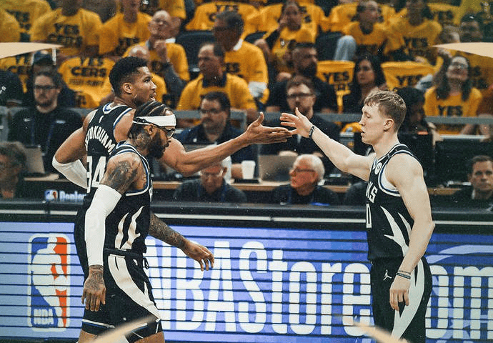 开云-字母哥重要时刻领先优势明显，RNG带队取胜！