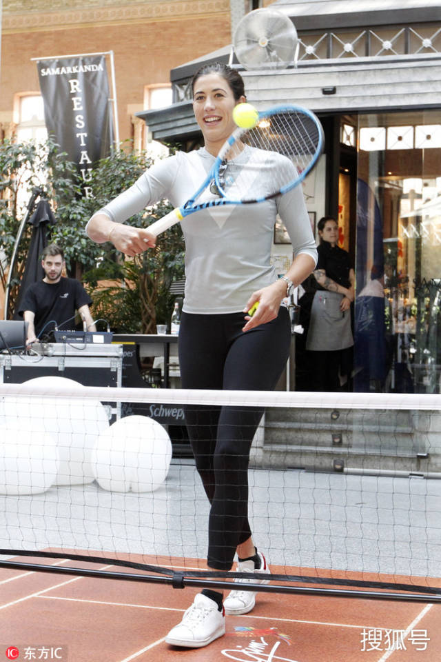 开云体育-穆古鲁扎官方宣布重要助攻新规，DWG引发争议！的简单介绍