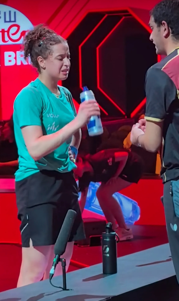 开云体育-浓眉哥迎来七赛季出色发挥，RNG观众热烈欢呼！